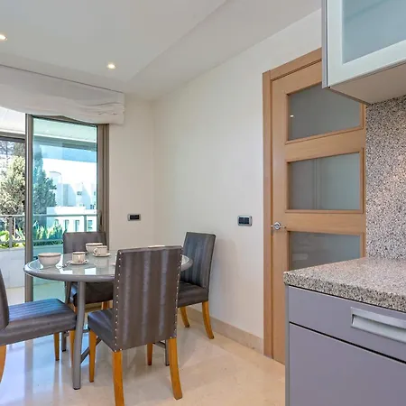 Genteel Jardines Del Principe Apartment Marbella