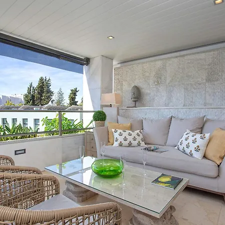 Genteel Jardines Del Principe Apartment Marbella