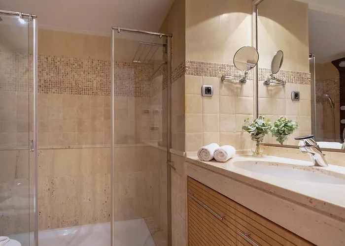 Genteel Jardines Del Principe Apartamento Marbella